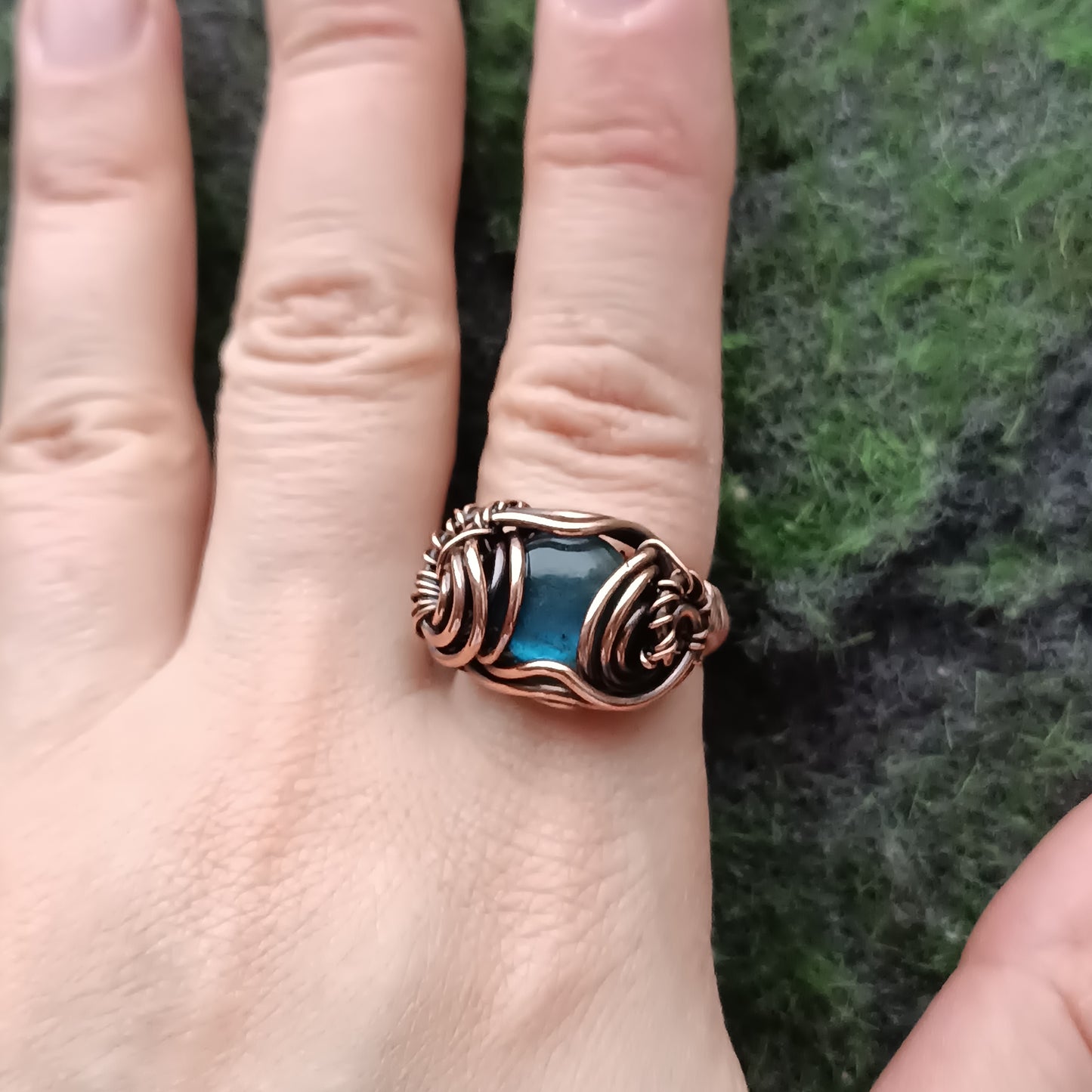 Size 6 Blue labradorite copper ring