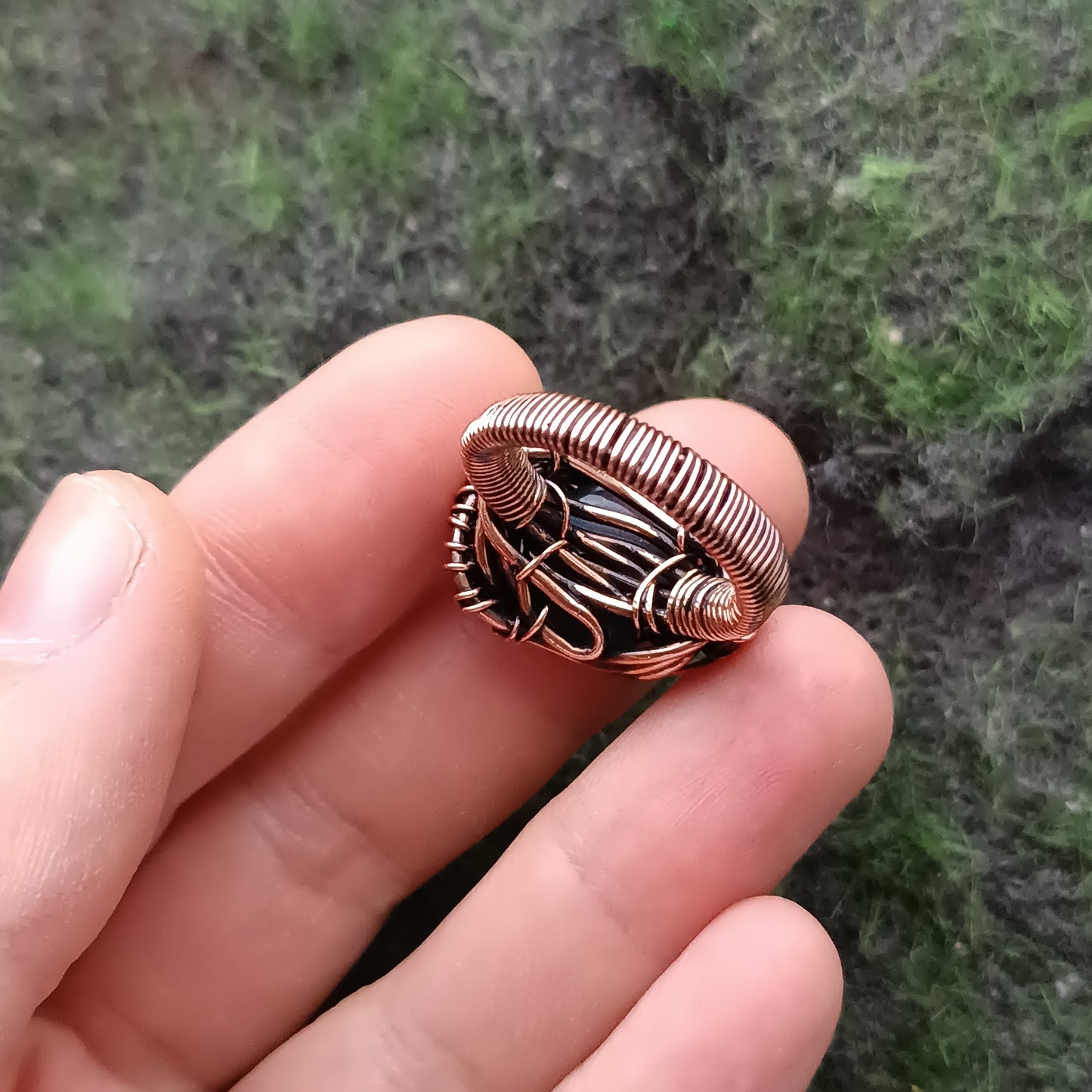 Size 6 Blue labradorite copper ring