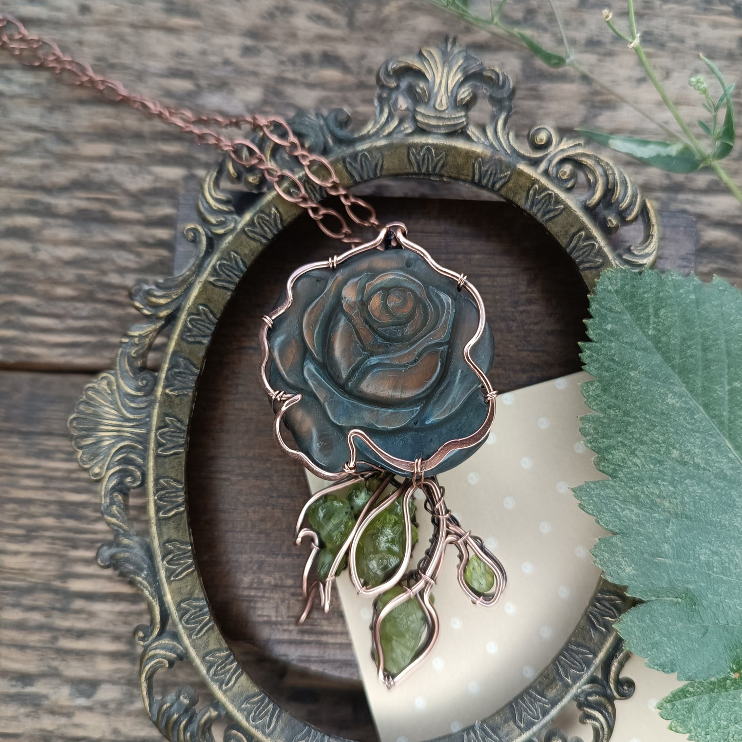 Sunset rose necklace