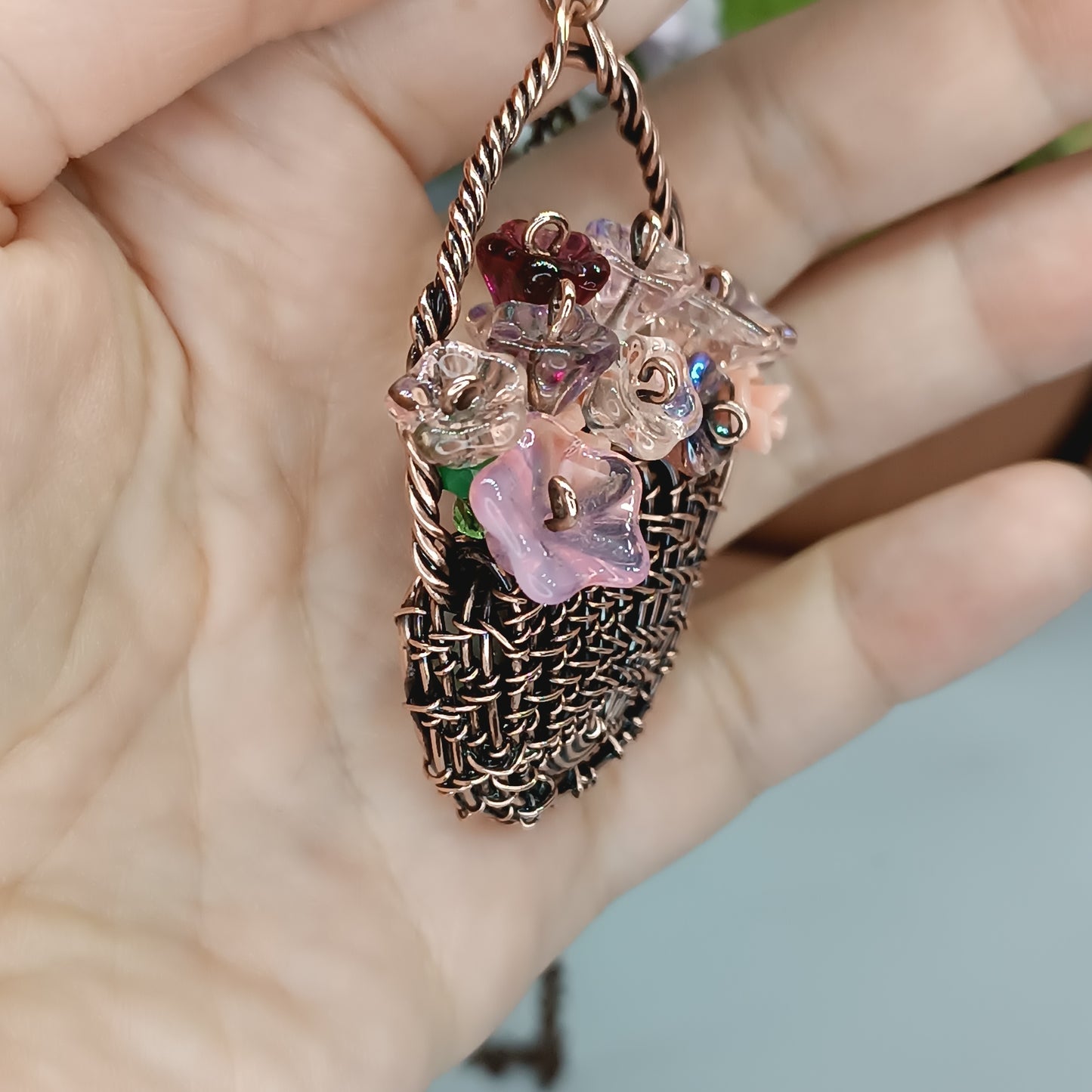 Flower basket pendant