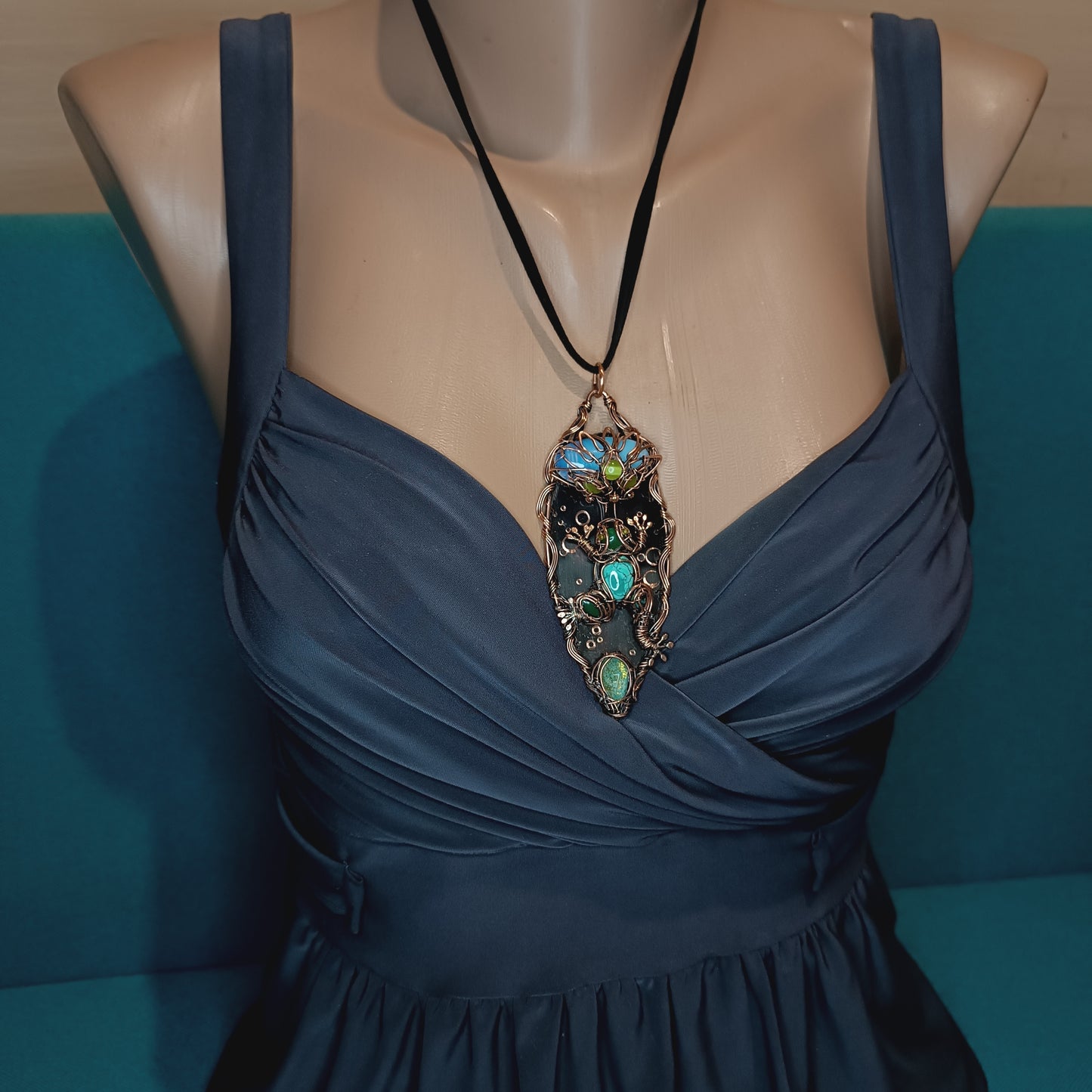 Frog and water lily necklace