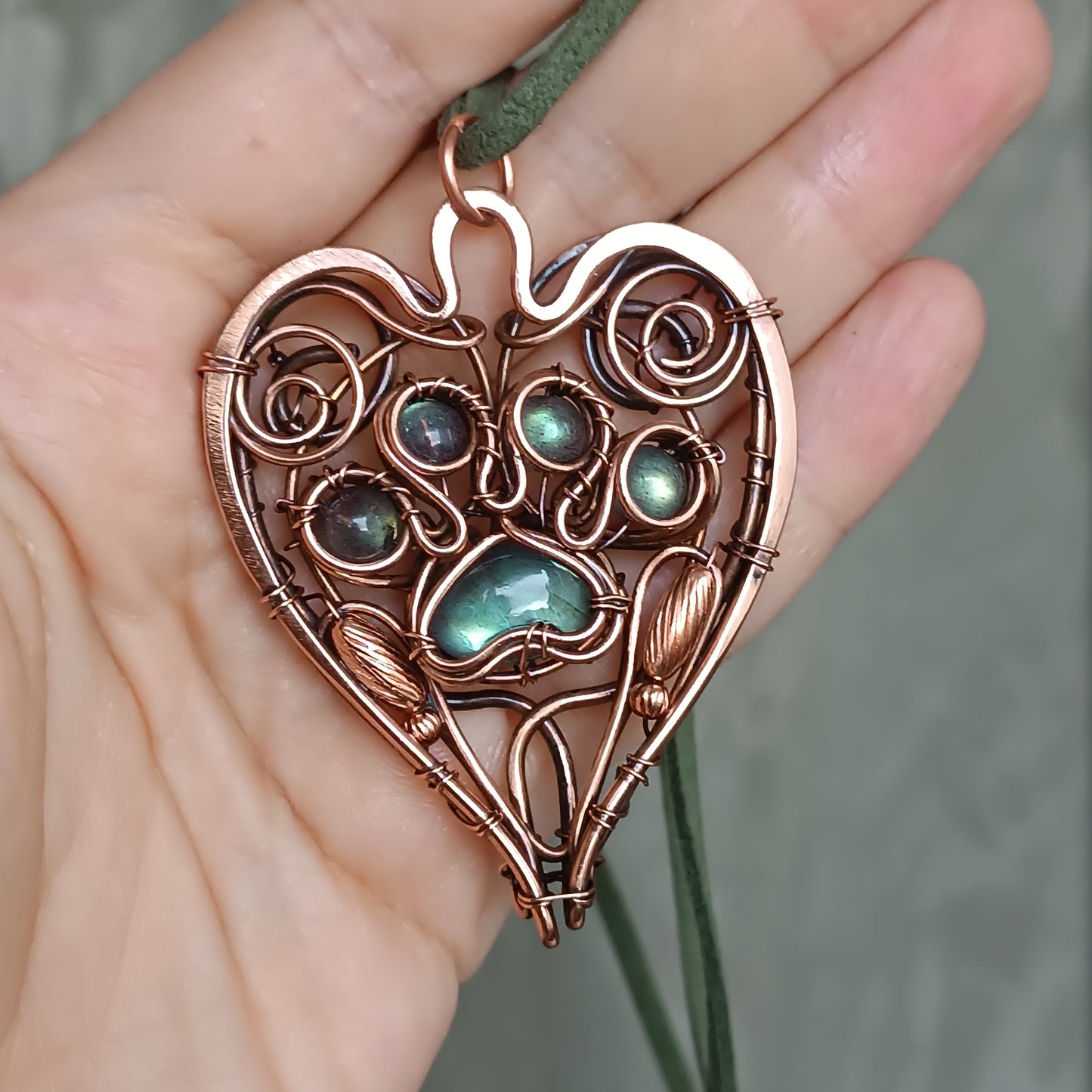 FOR SUNSHINE. Pet paw necklace.