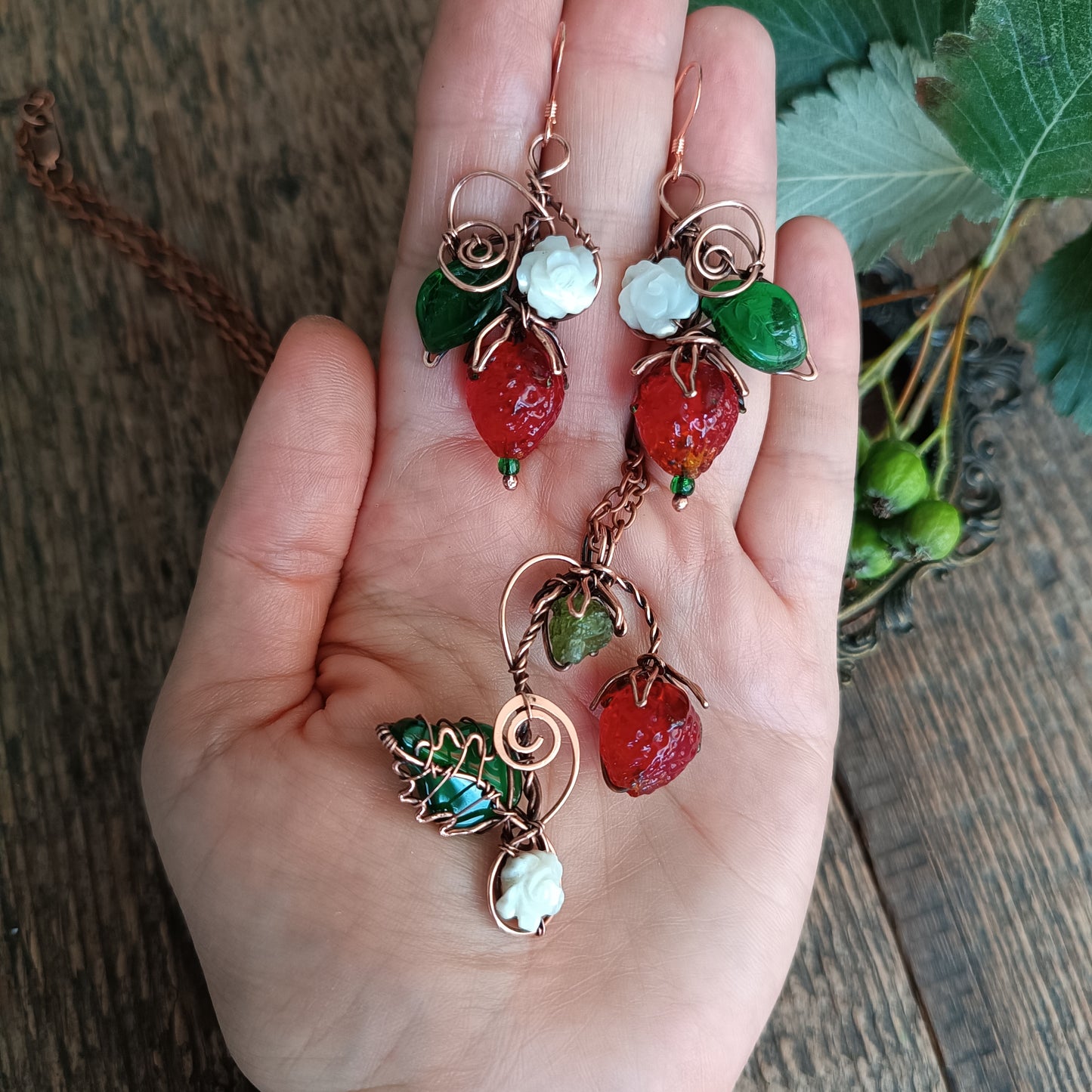 Strawberry SET (earrings+necklace)