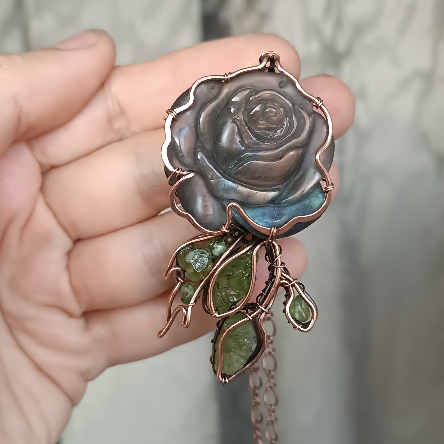 Sunset rose necklace