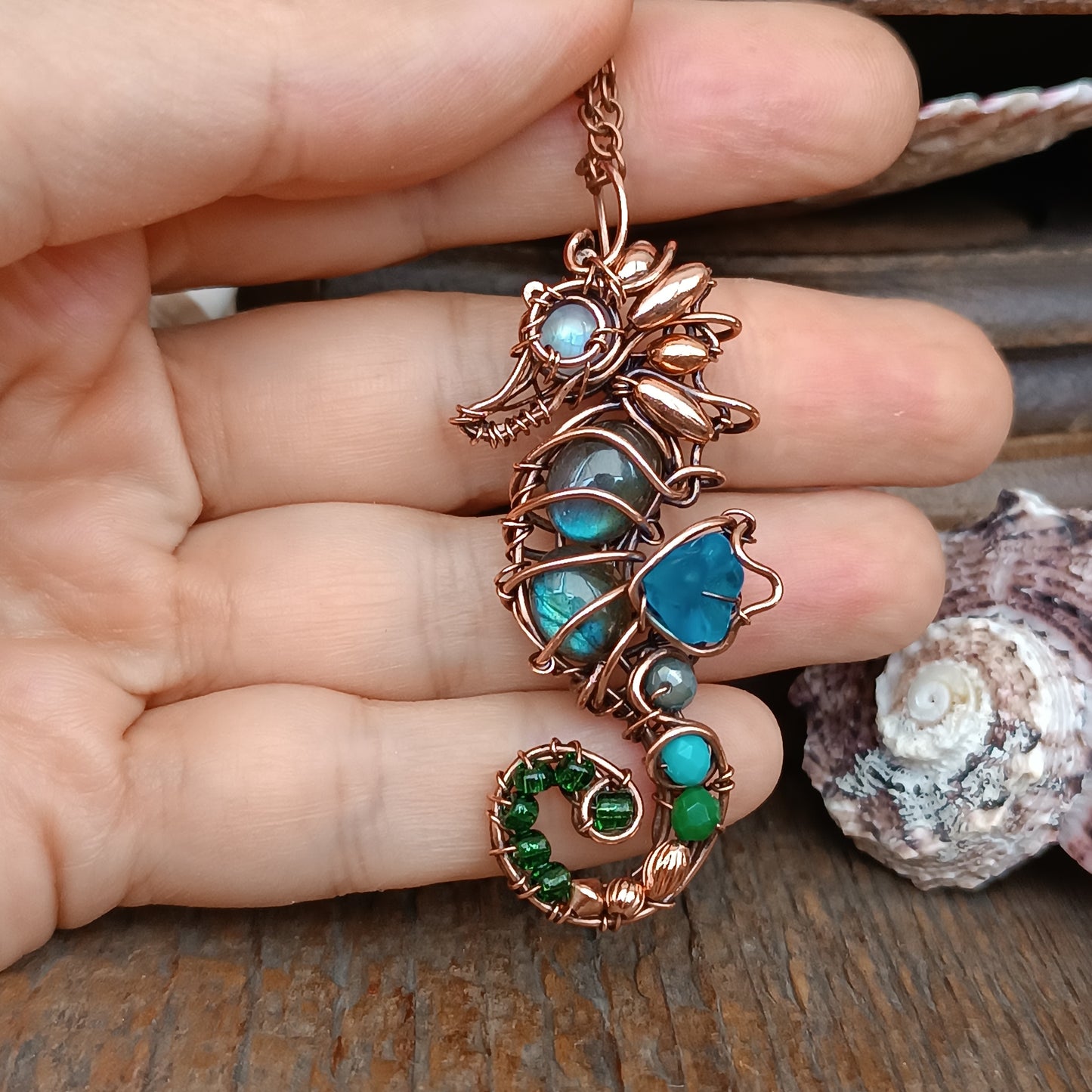 Seahorse pendant