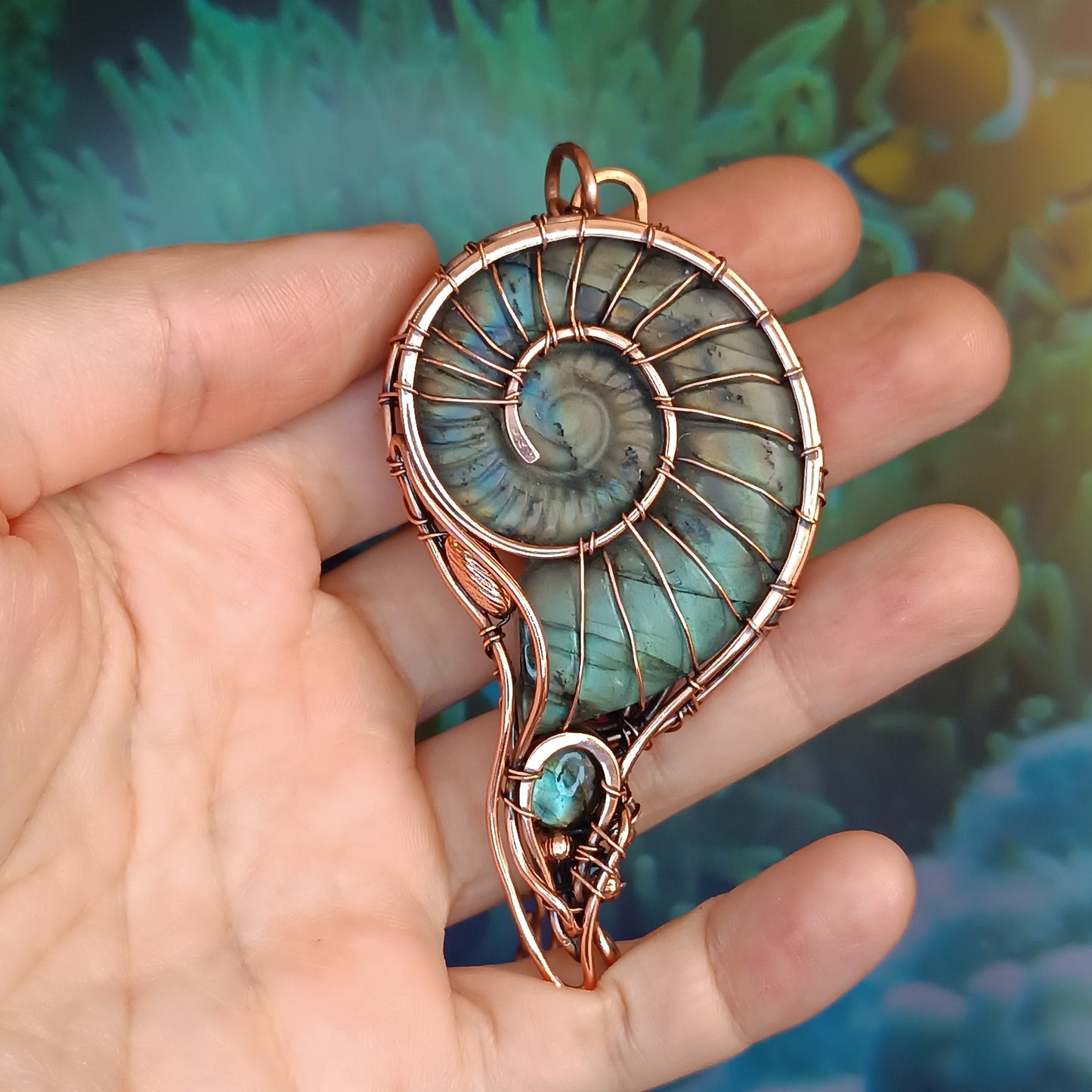 Mermaid shell necklace