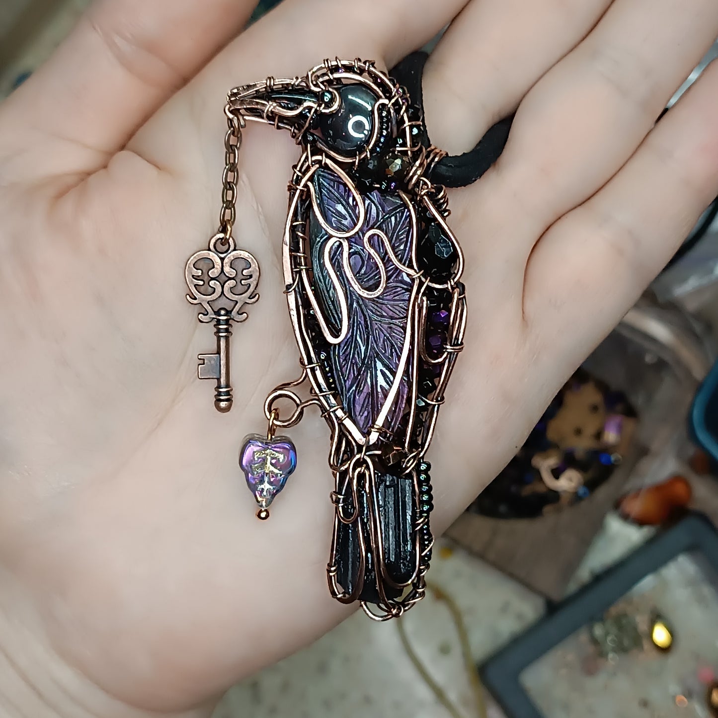 Magestic raven with the purple wings!