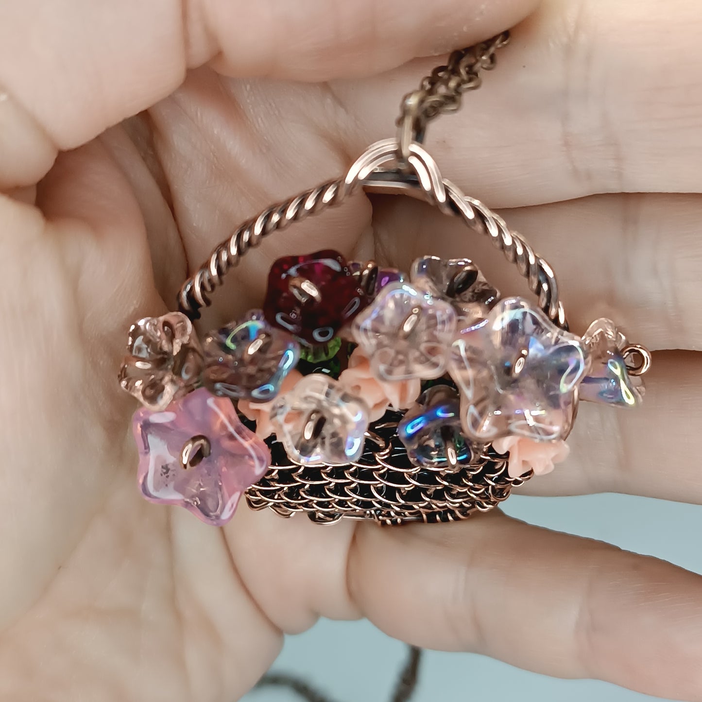 Flower basket pendant