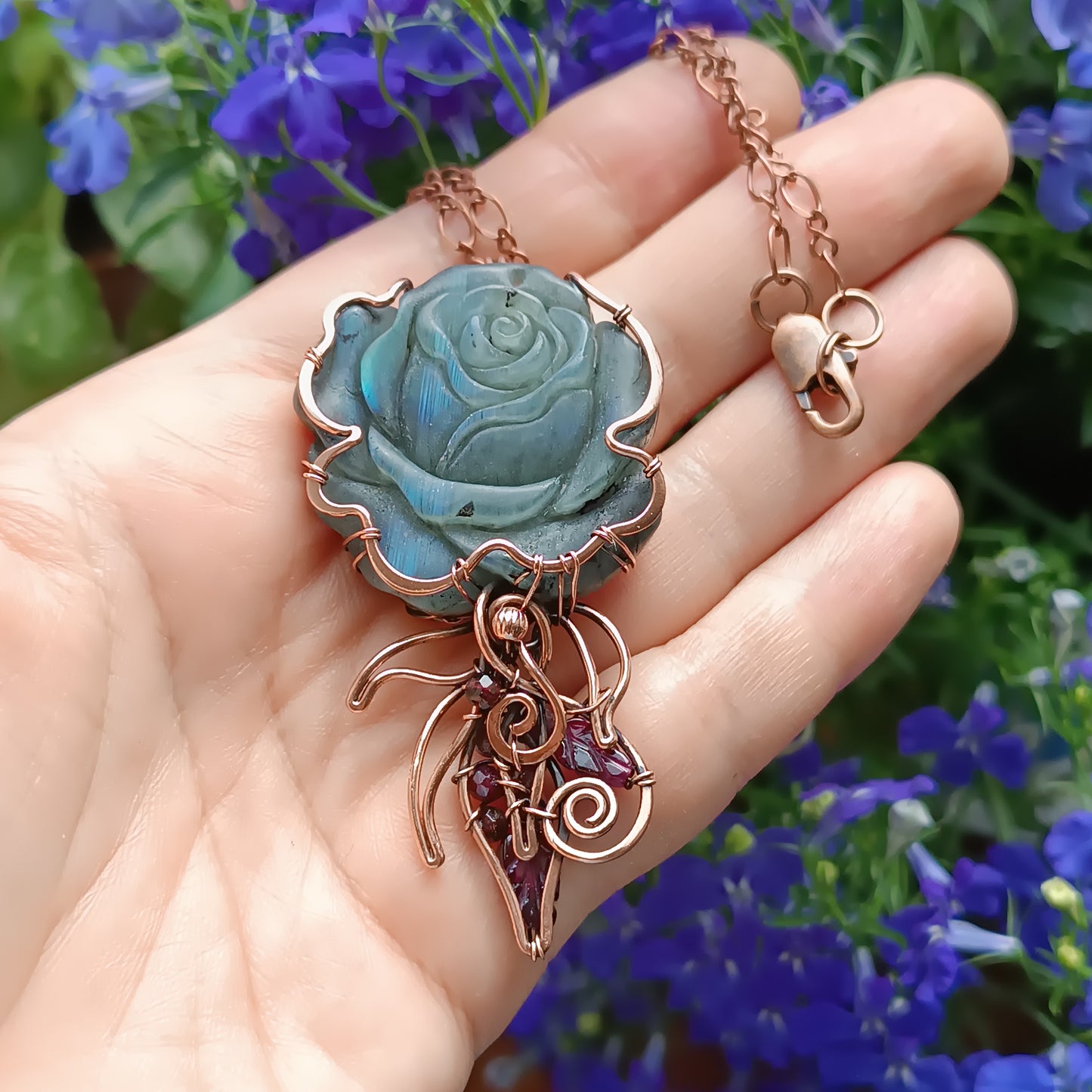 Empress rose pendant
