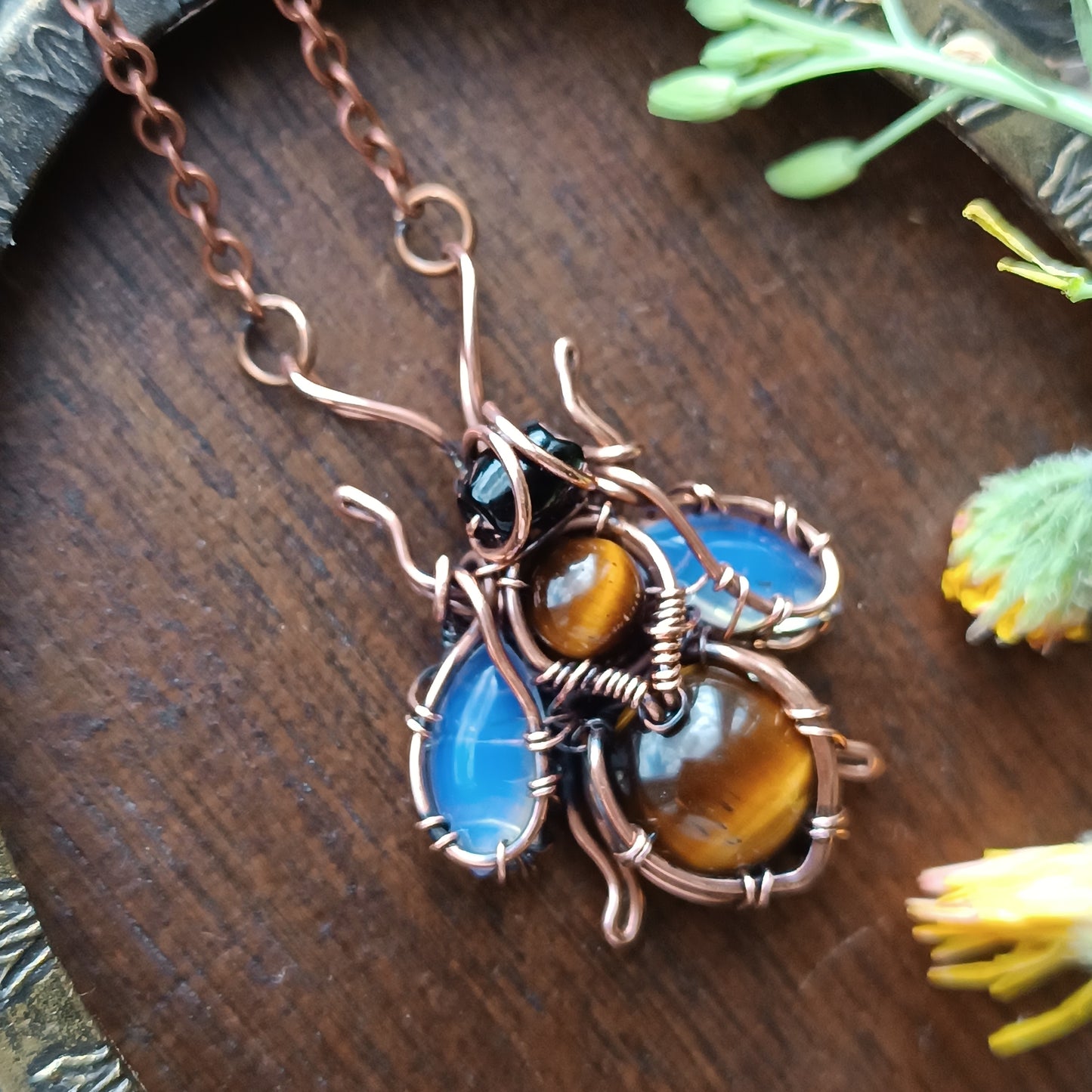 Bumblebee pendant