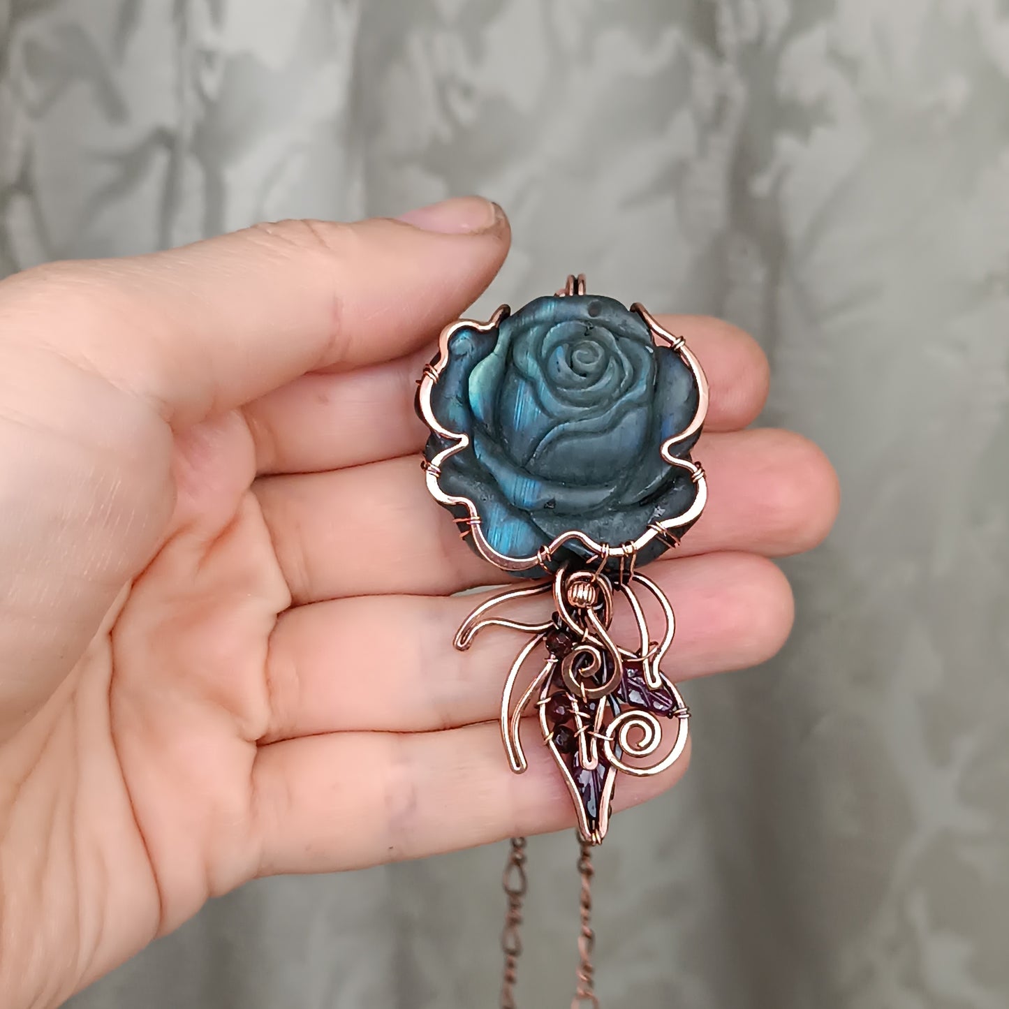 Empress rose pendant