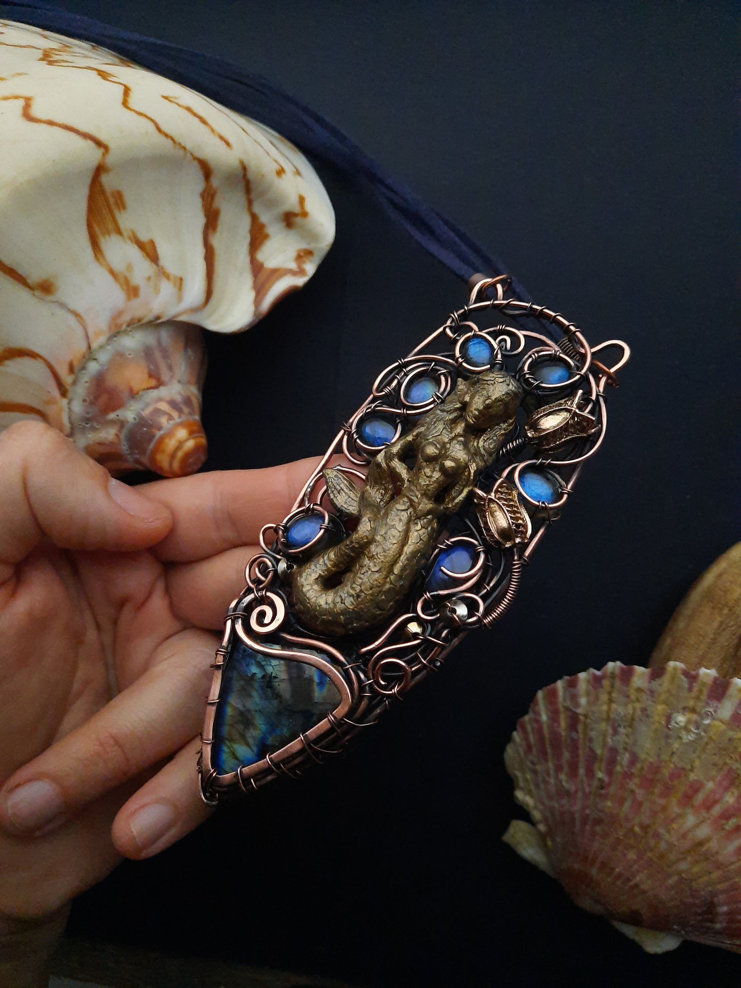 Mermaid goddess. Wire wrapped necklace with labradorites.