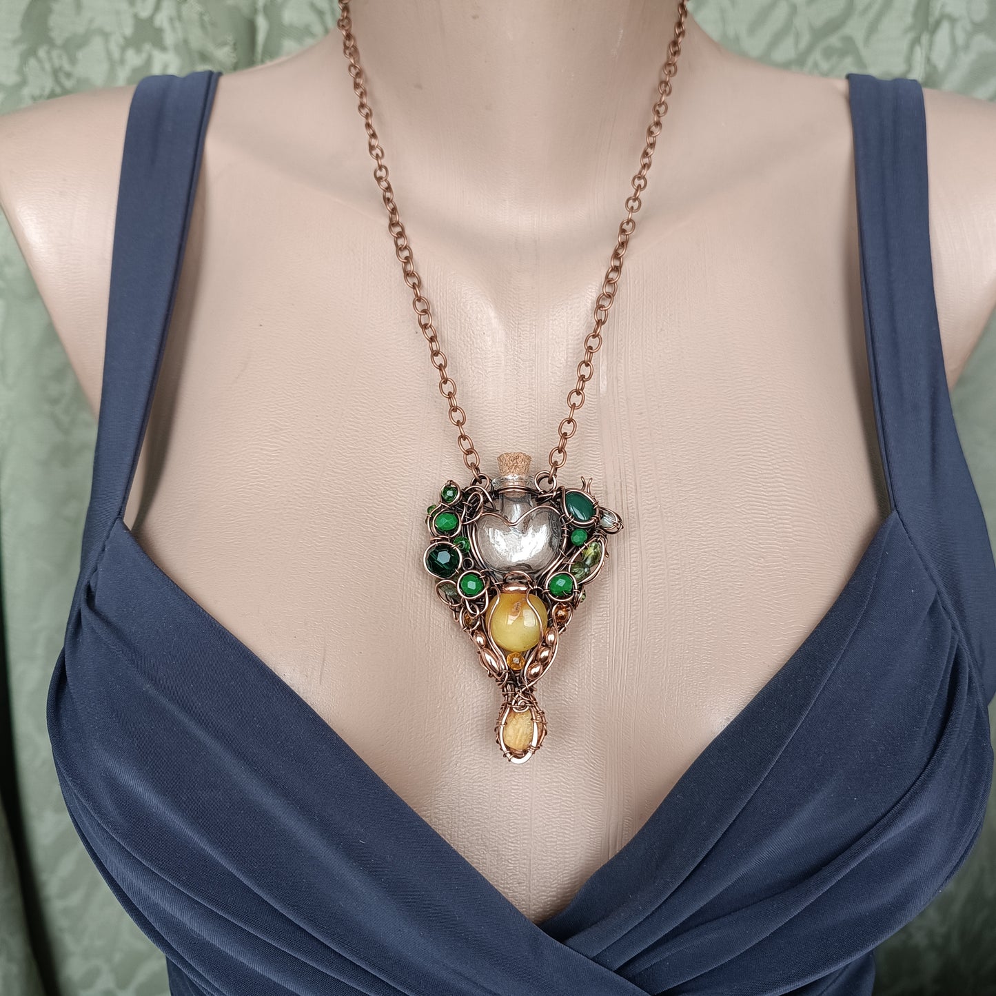 BEEnevolent Summer. Vial necklace