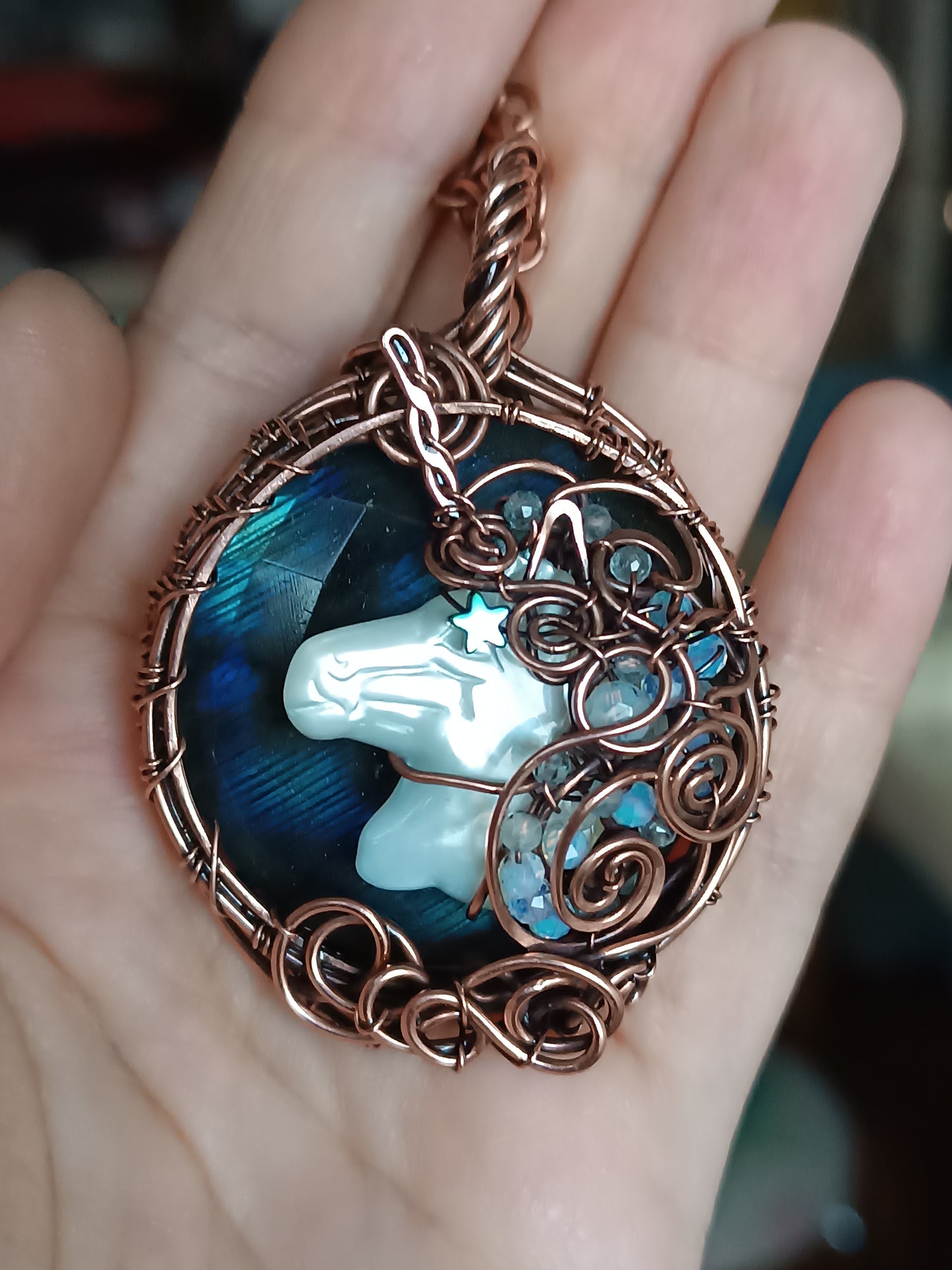 White unicorn necklace