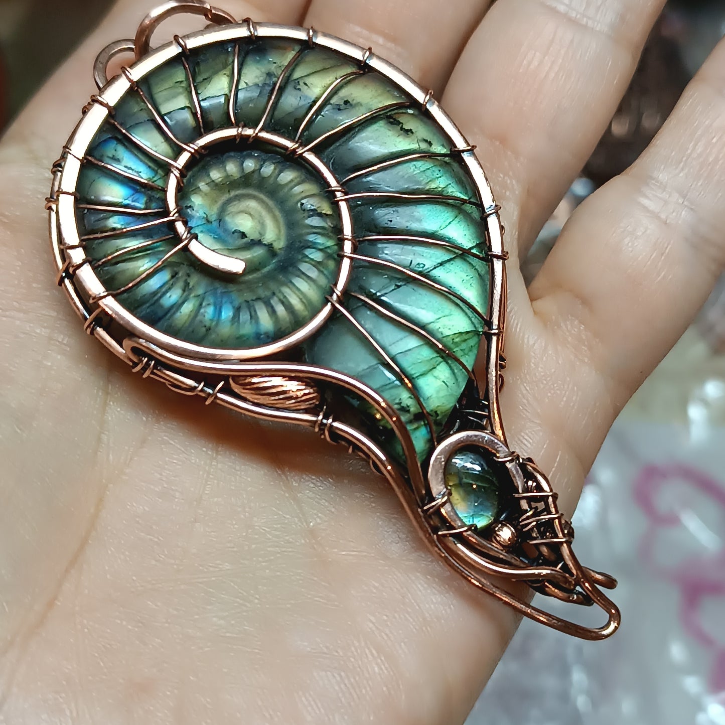 Mermaid shell necklace