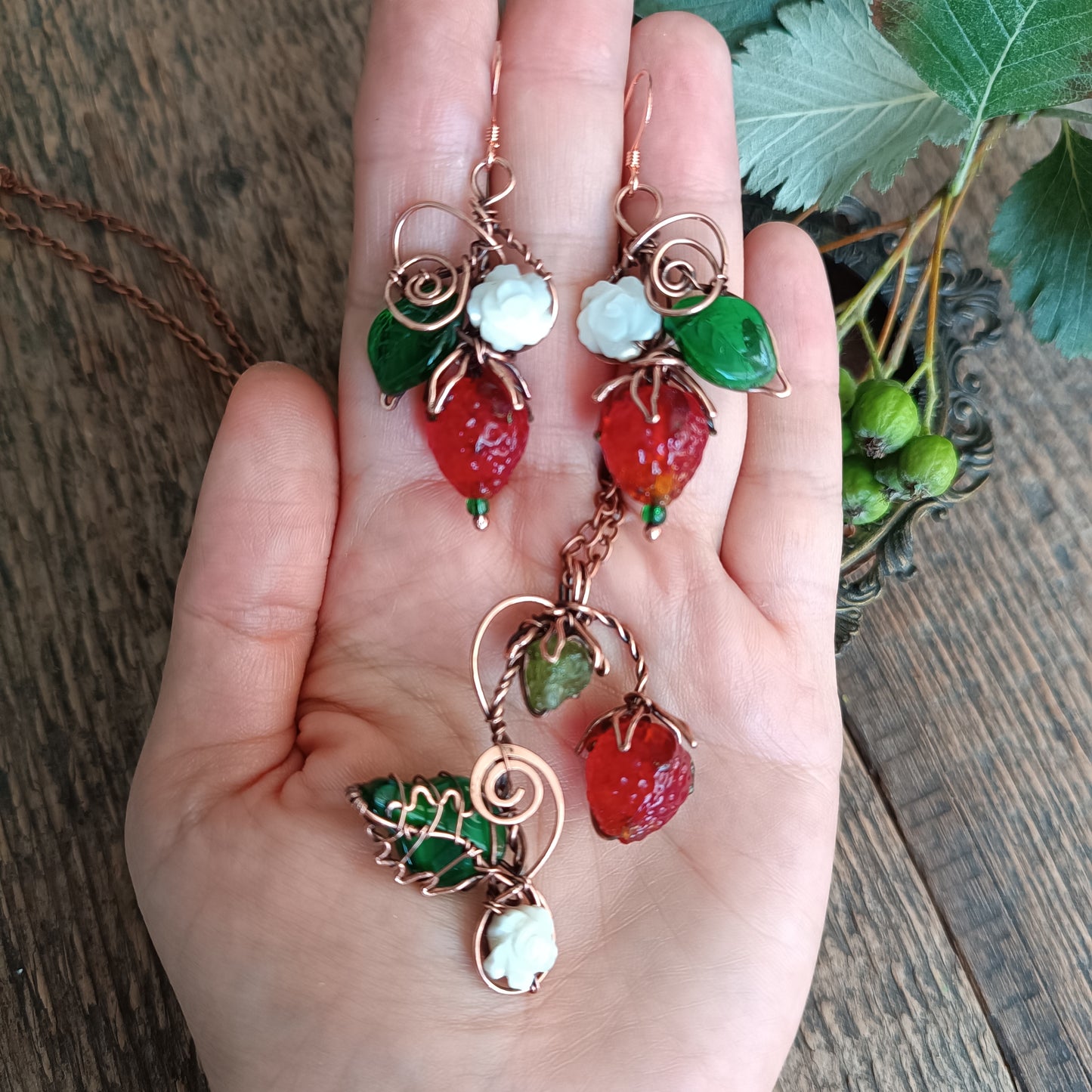 Strawberry SET (earrings+necklace)