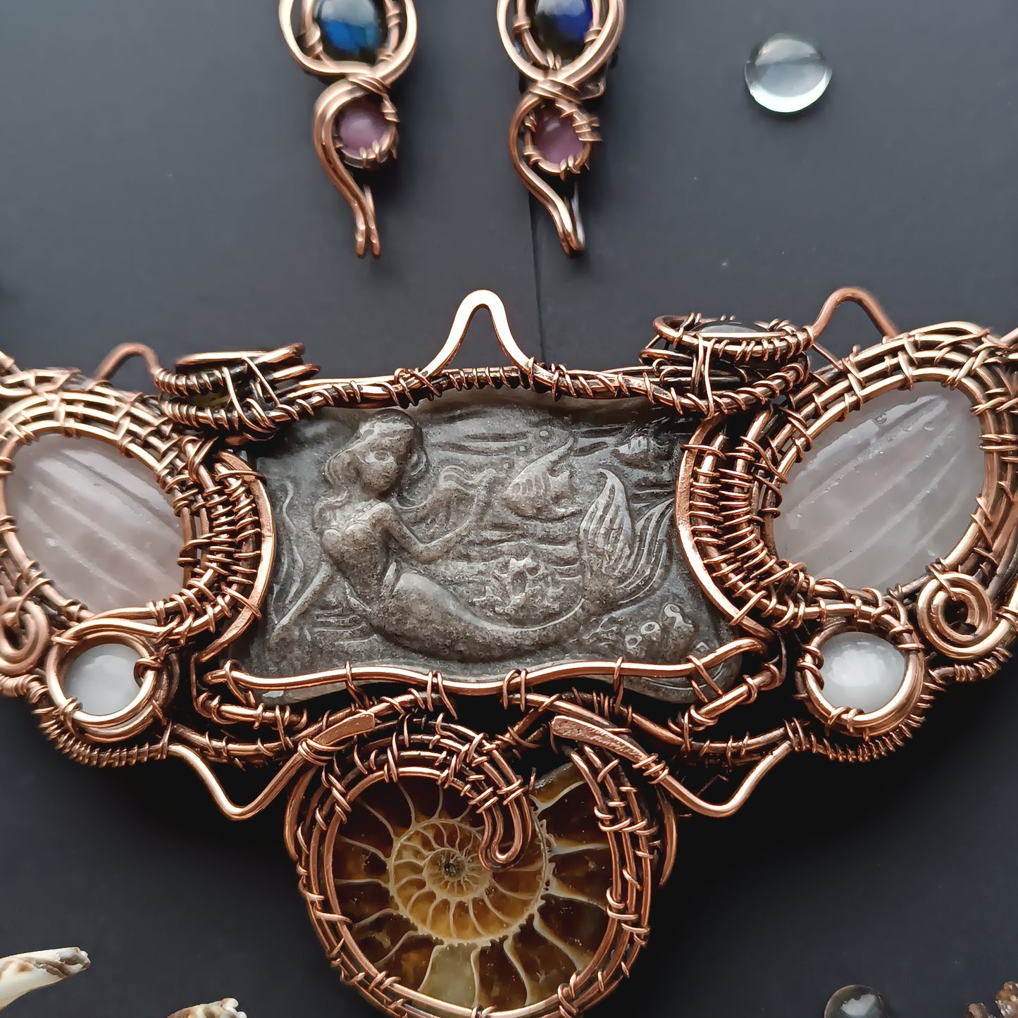 Always be a mermaid. Necklace only.