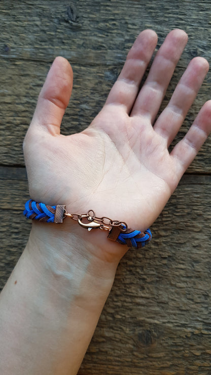 Wire wrapped bracelet with sea turtle