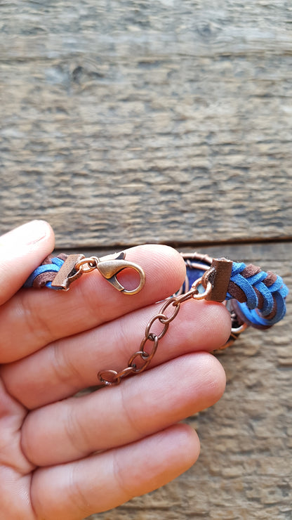 Wire wrapped bracelet with sea turtle