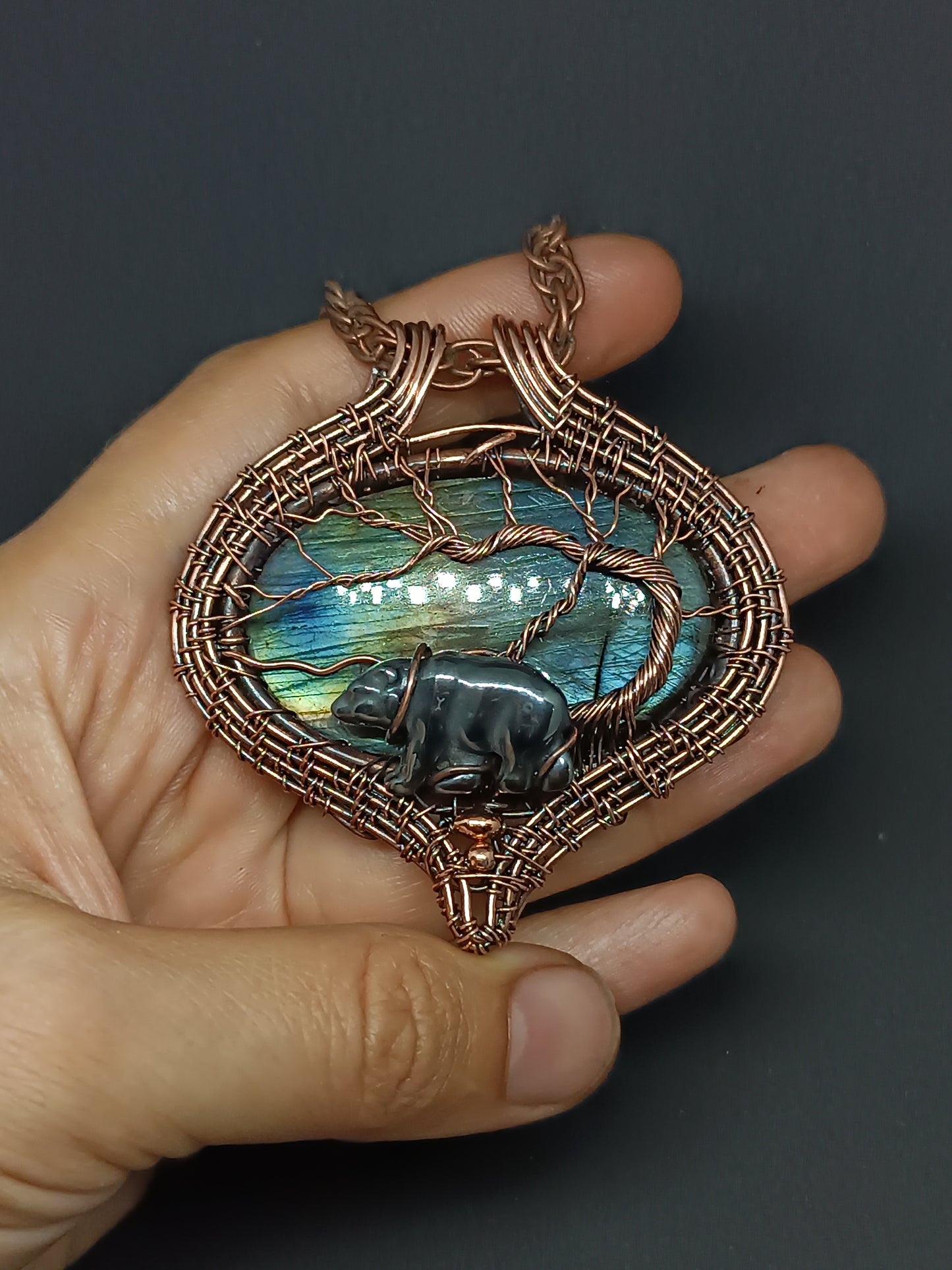 Tree of life necklace with the bear.