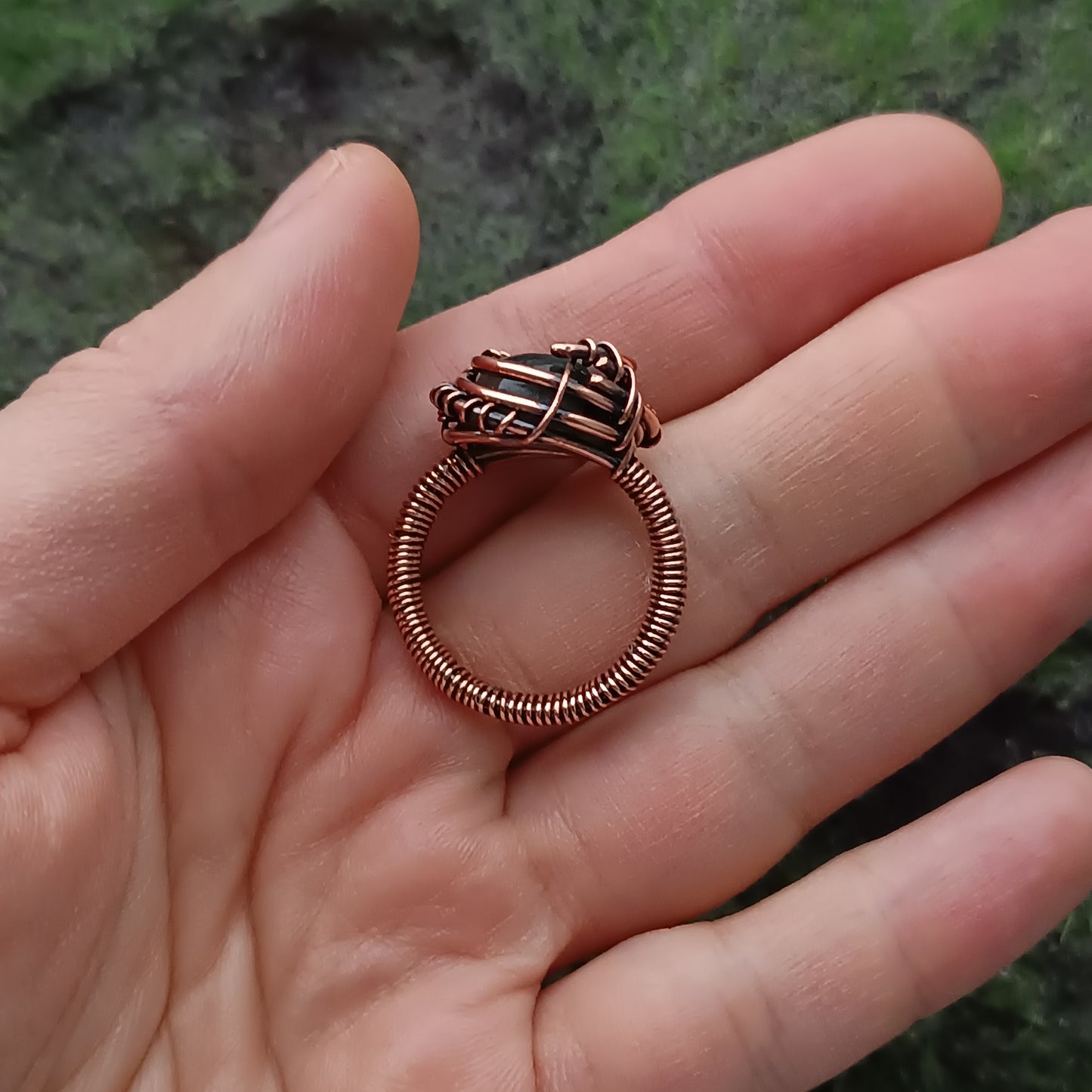 Size 8 Blue labradorite copper ring