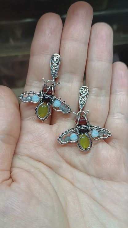 Silver bee earrings