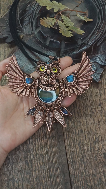 Statement Owl amulet necklace 🦉🪶