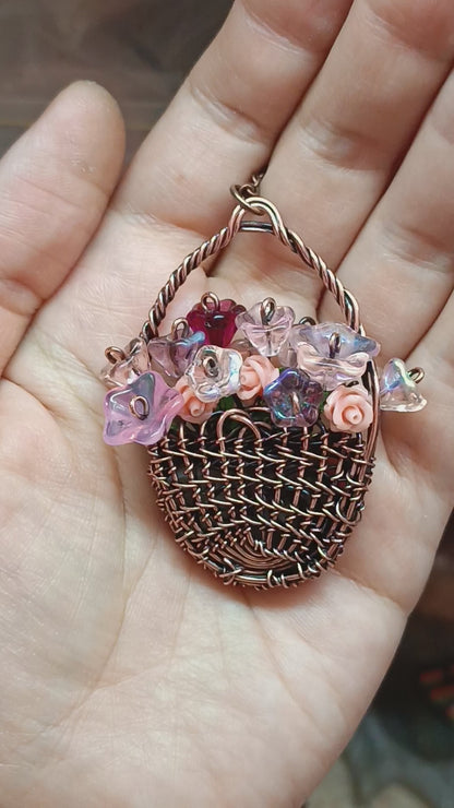 Flower basket pendant