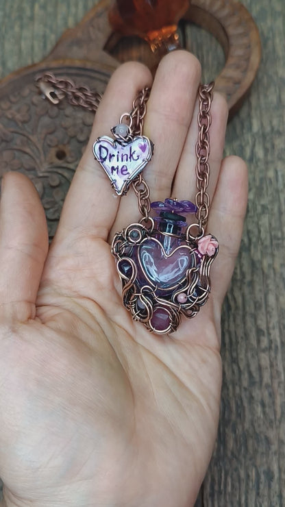 Magic "Drink me" bottle necklace💜