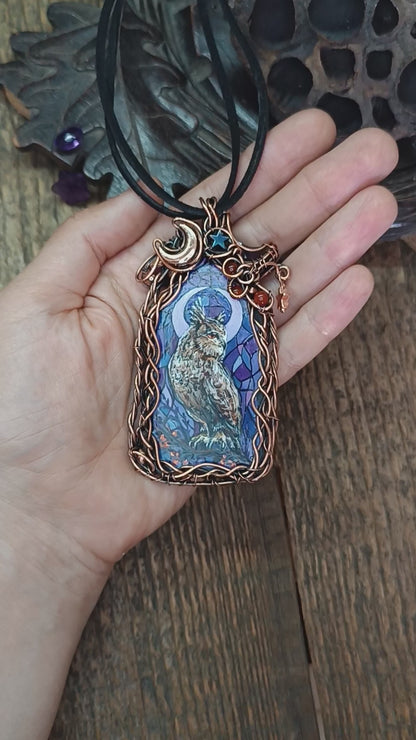 Stained glass windows owls necklace 🦉 Reversible.