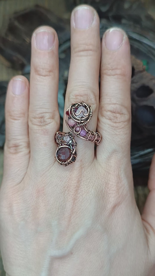 Strawberry quartz ring. Adjustable. Size M-L
