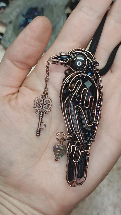 Raven necklace. Lenore.