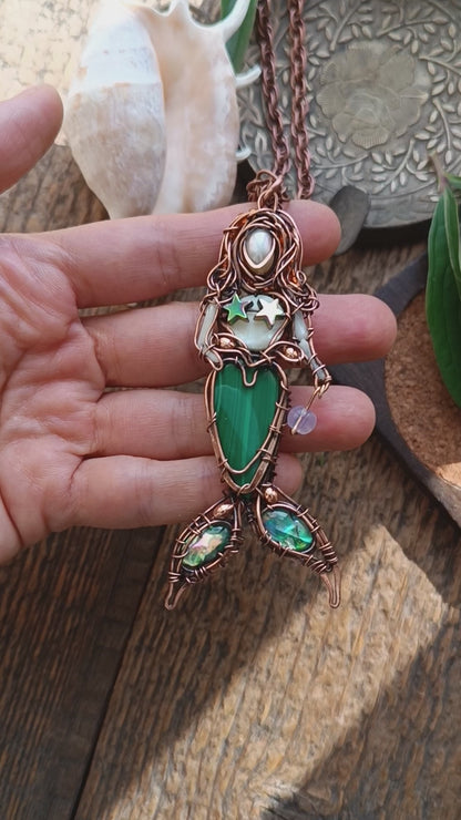 Mermaid necklace 💚