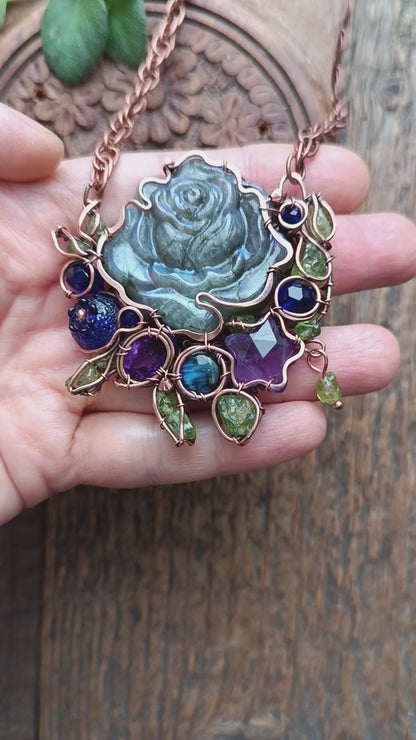 Blueberry rose and the falling star necklace