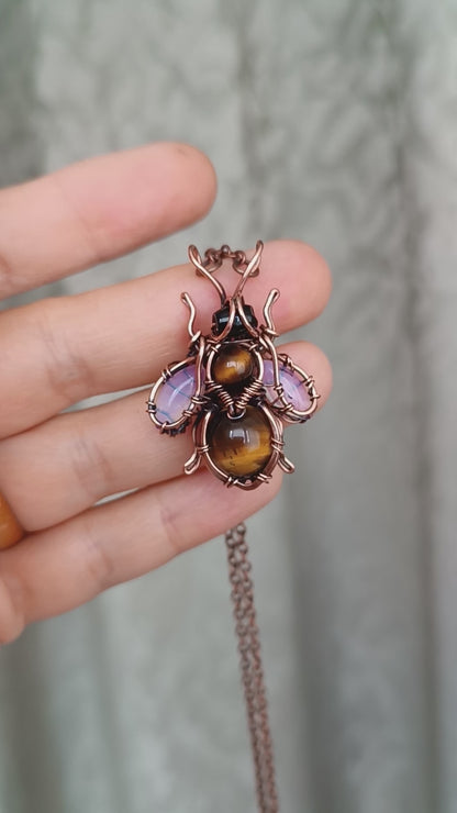 Bumblebee pendant