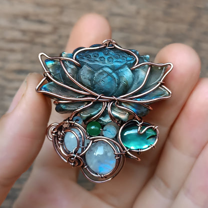 Lotus flower necklace