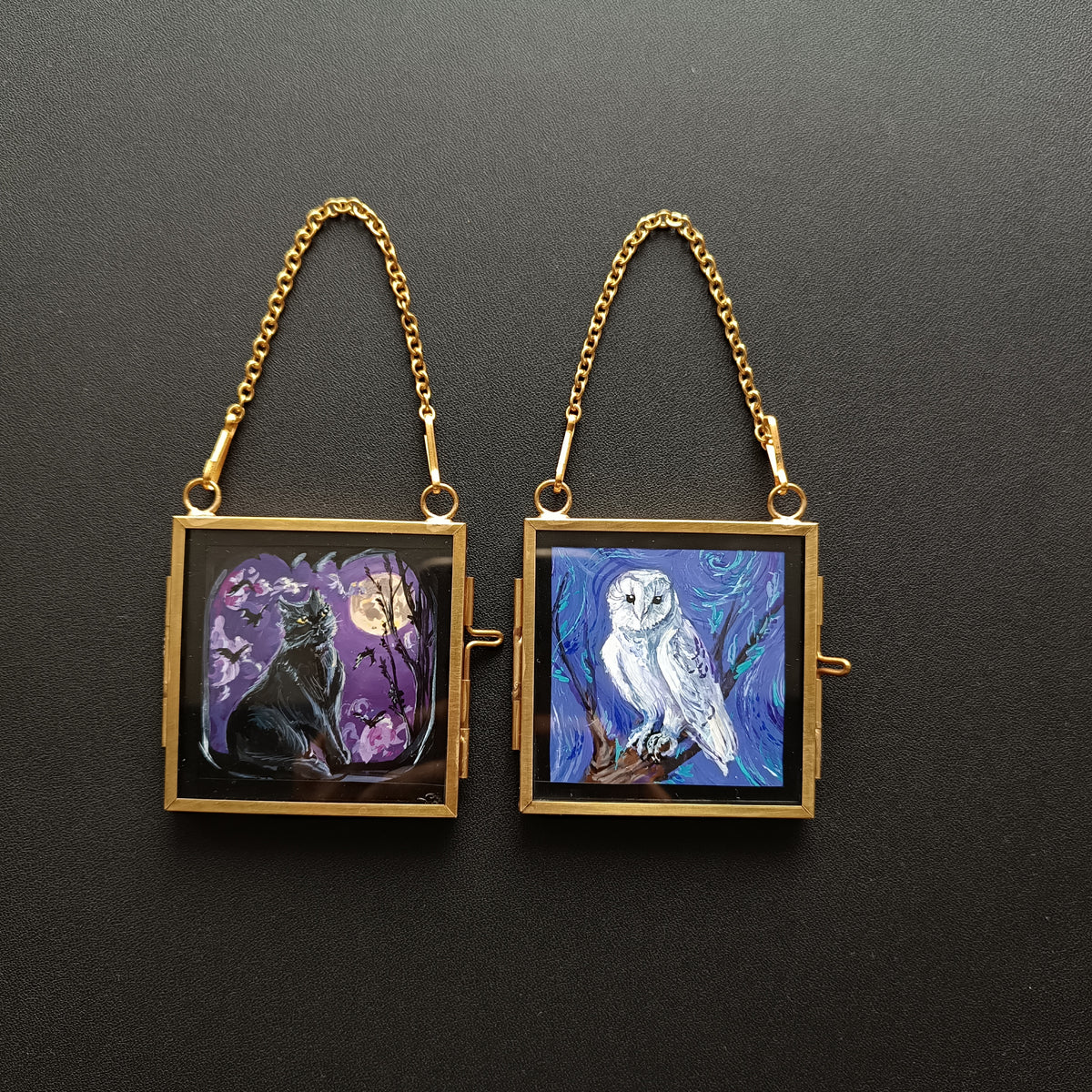 Magic Halloween paintings.🖼️🖼️