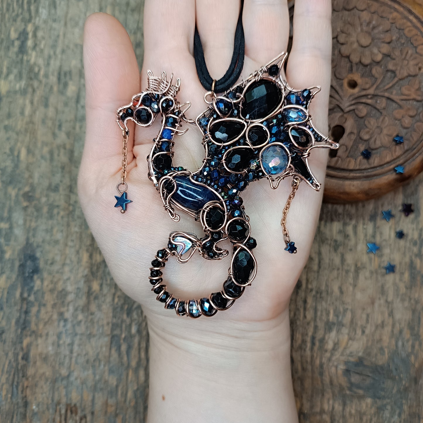 Stars keeper. Wire wrapped dragon necklace.