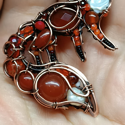 Swoopy tail foxy charm