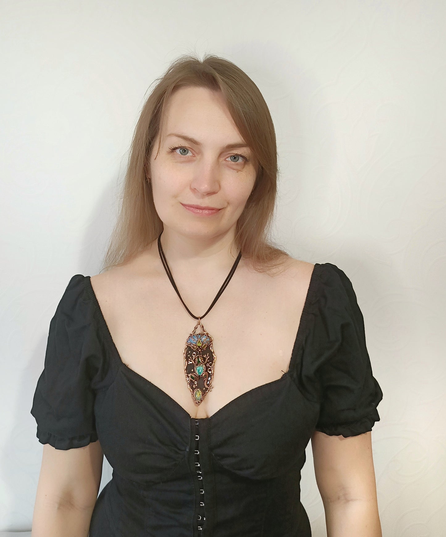 Frog and water lily necklace