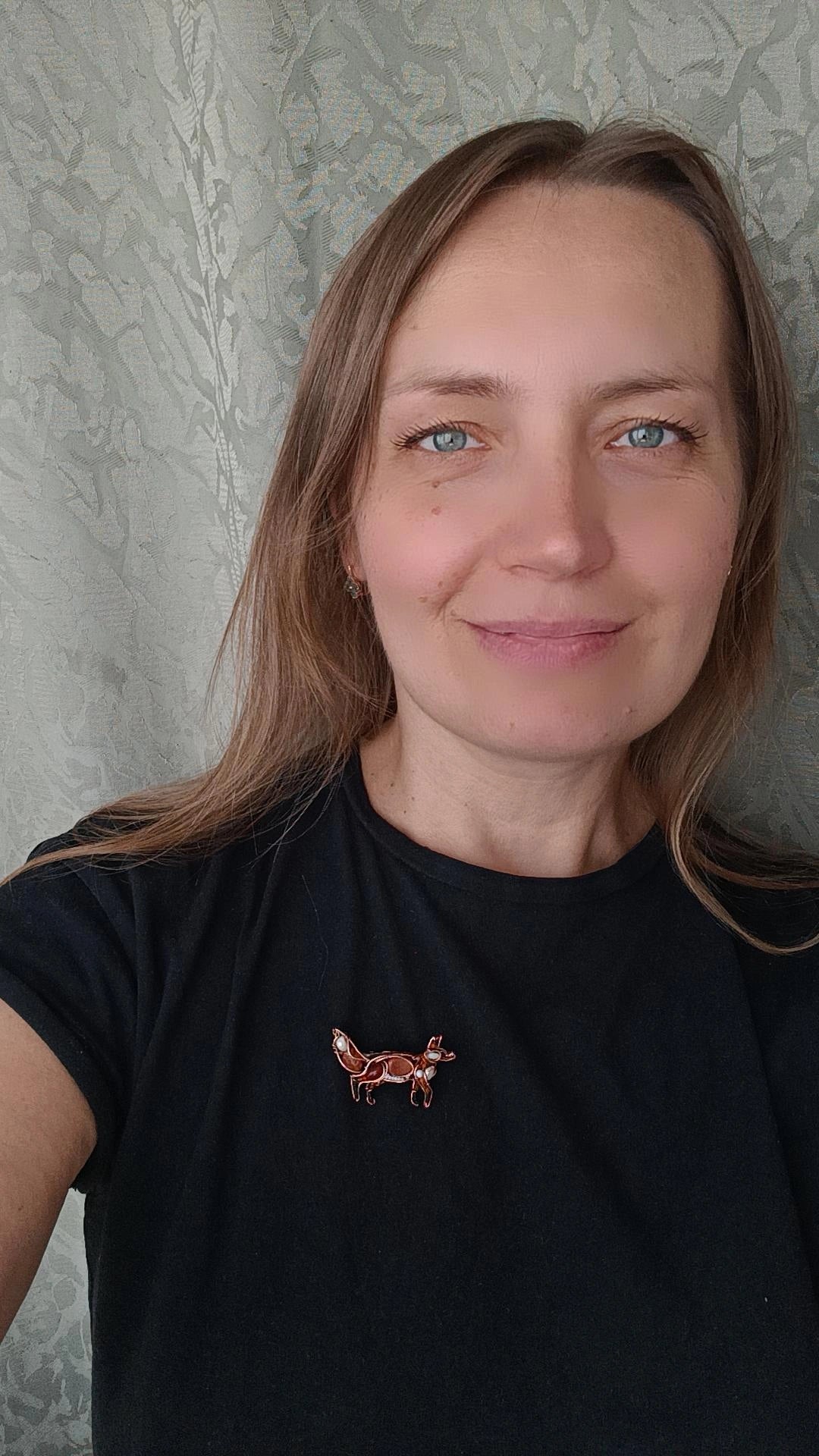 Brooch fox