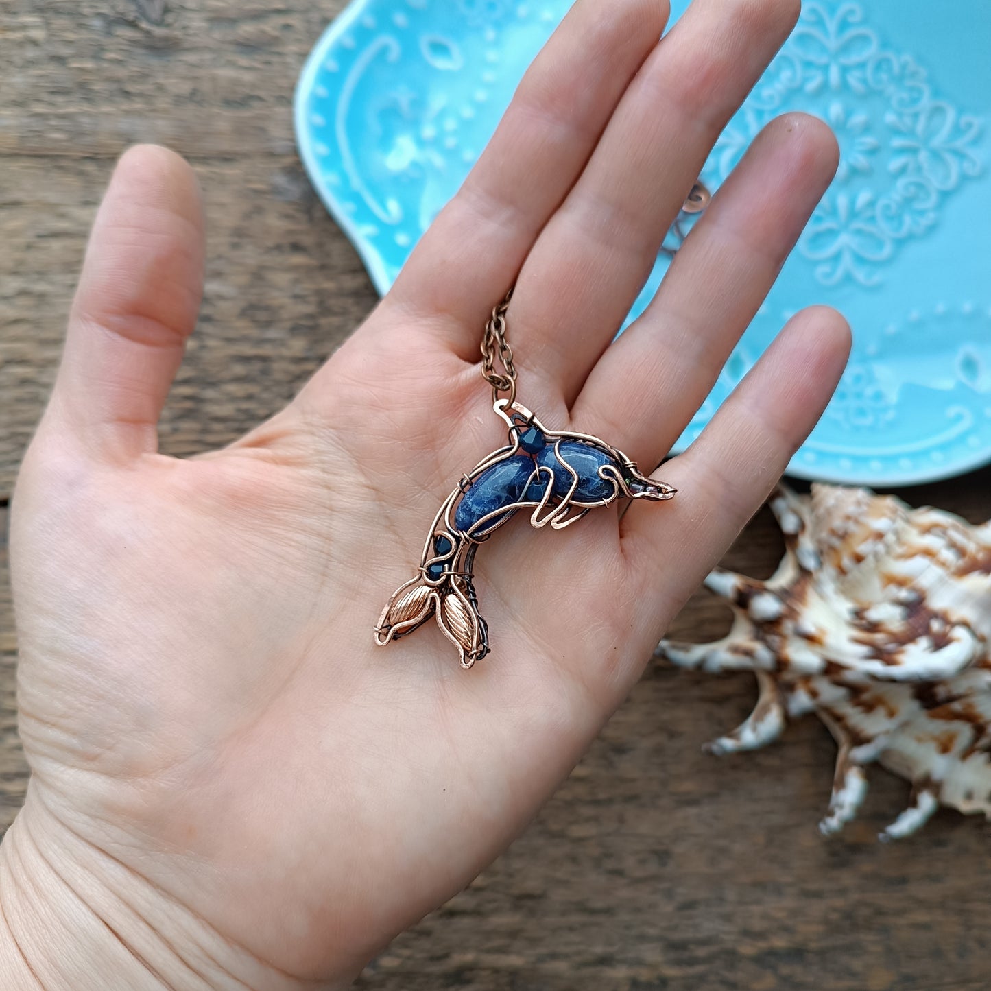 Sodalite dolphin pendant 💙🐬