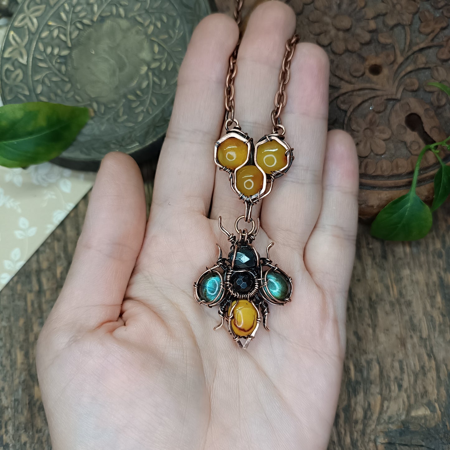 💛🐝 Linden honeycomb bee necklace.