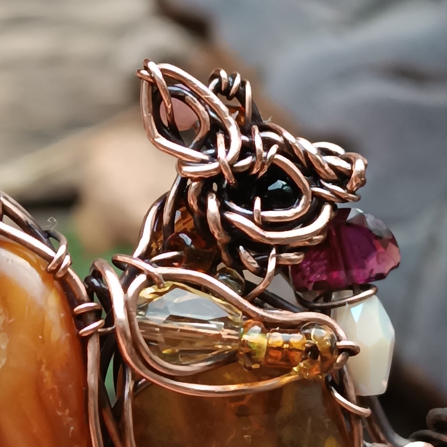 Cute squirrel on the oak tree. necklace 🍂