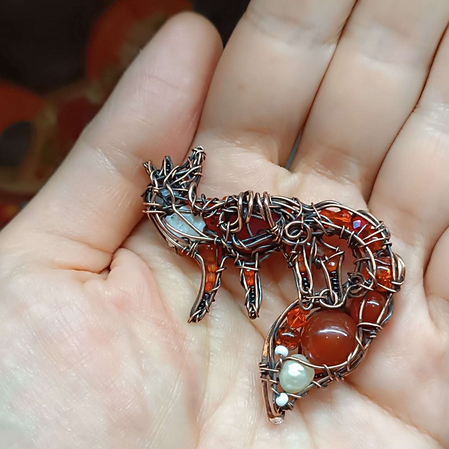 Swoopy tail foxy charm
