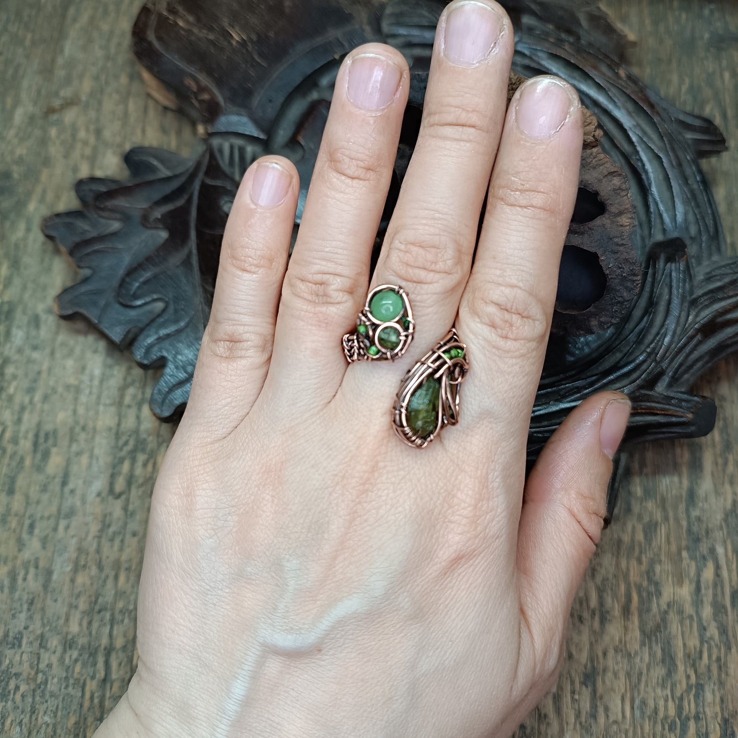 Peridot ring. Adjustable. Size S-L
