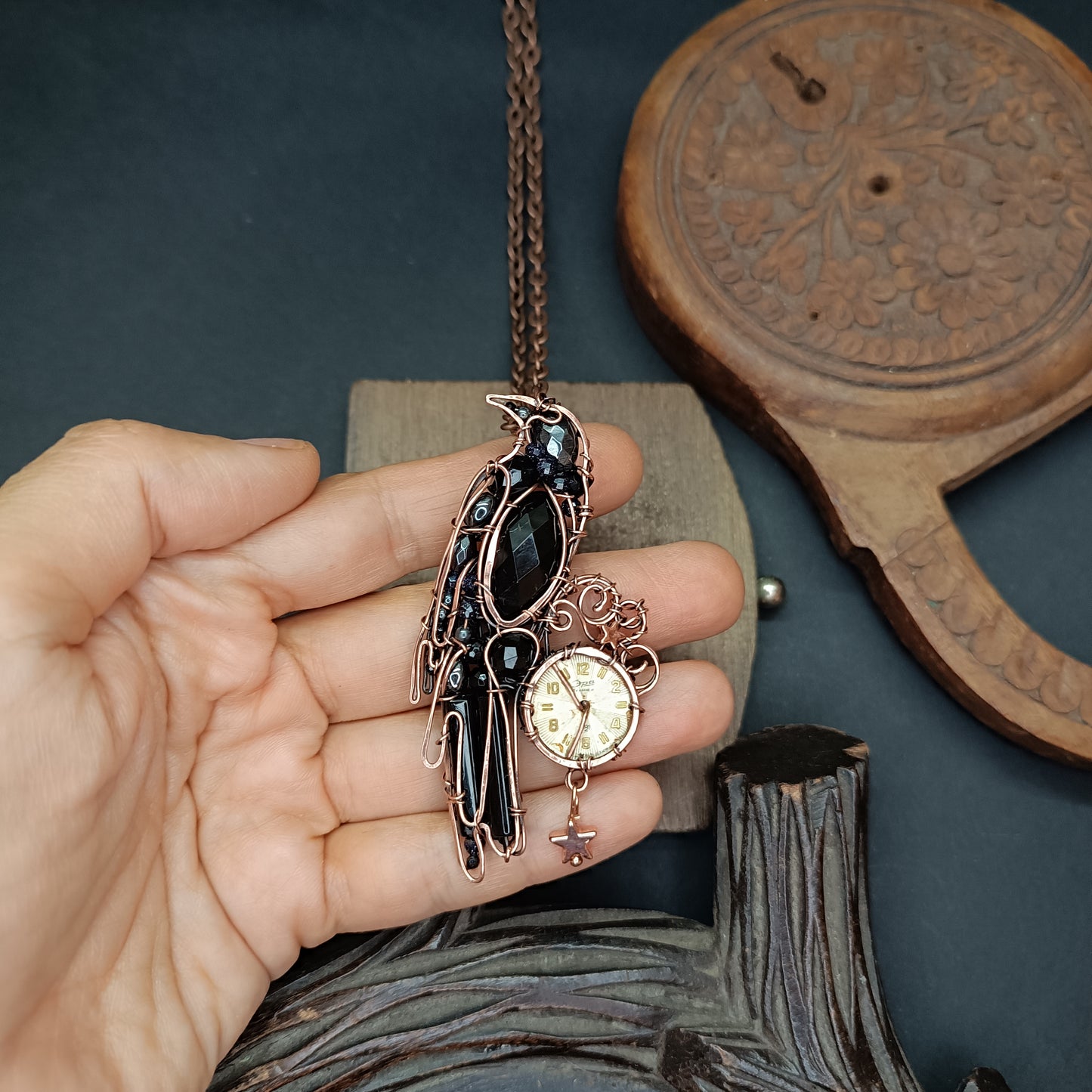 Raven and clock necklace 🐦‍⬛🕦