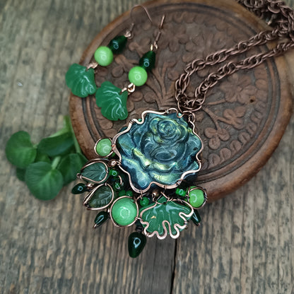 Green rose and ginkgo set (necklace and earrings)