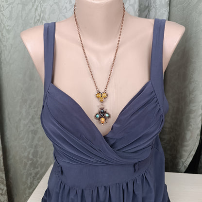 💛🐝 Linden honeycomb bee necklace.