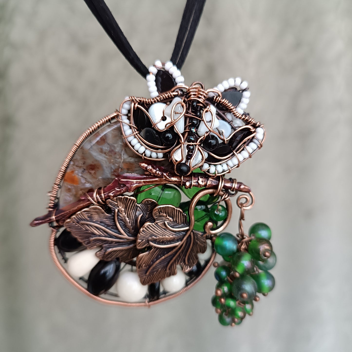Raccoon and grapes necklace 🦝🍇